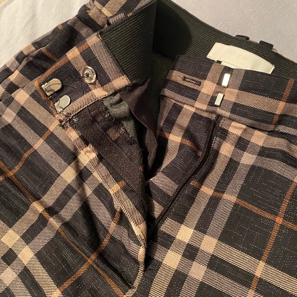 H&M plaid fitted chino pants - Picture 3 of 6